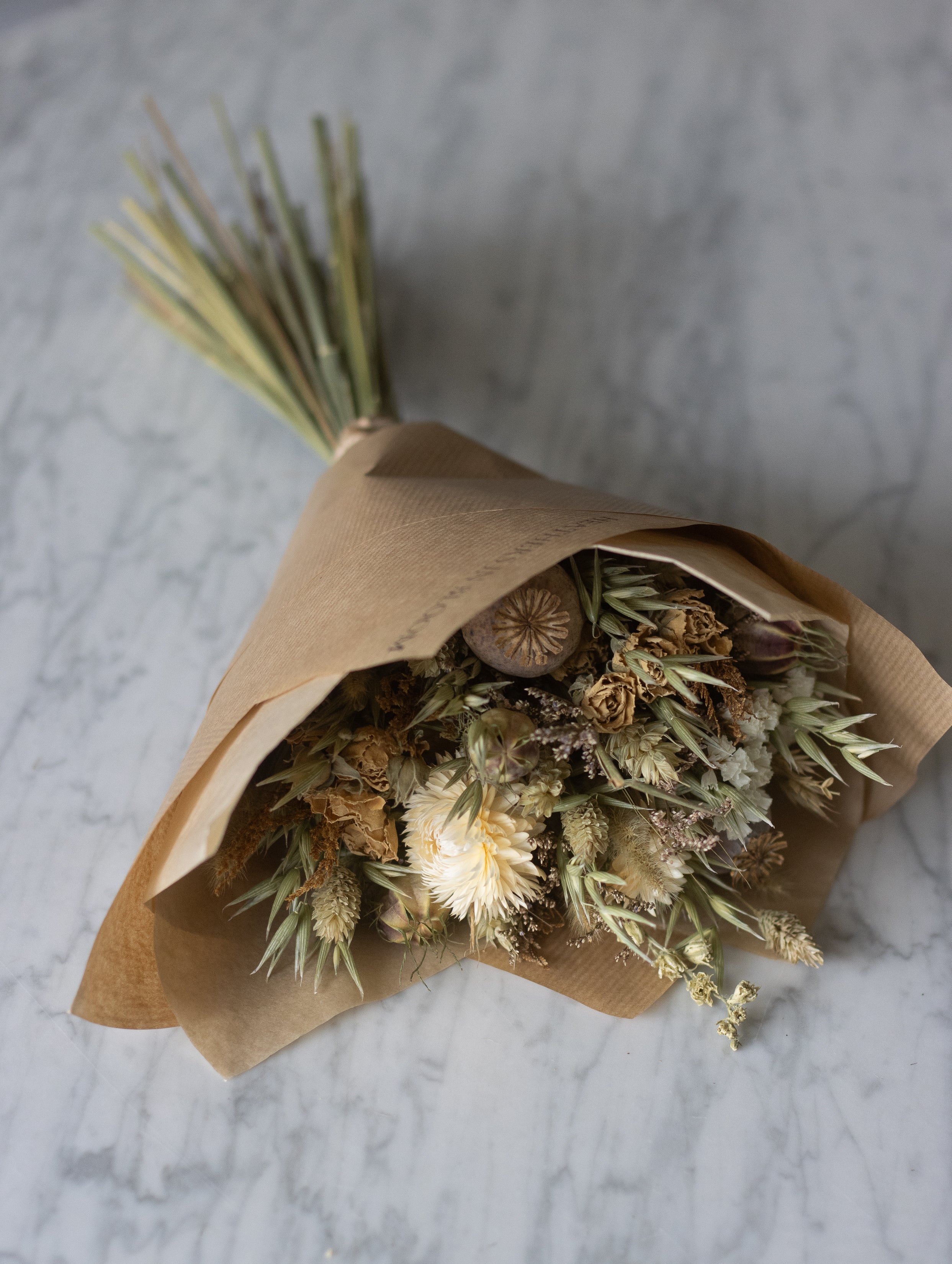 Neutral Dried Flower Bouquet